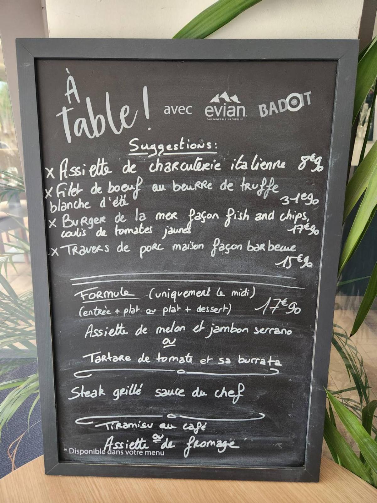 Éguilles Le Petit Patio Fleuri 아파트 호텔 외부 사진